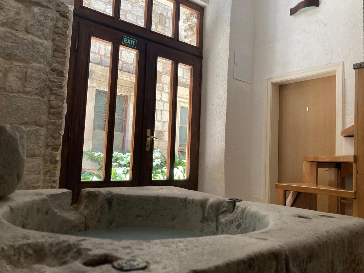 Guesthouse Vicelic 1 두브로브니크 외부 사진